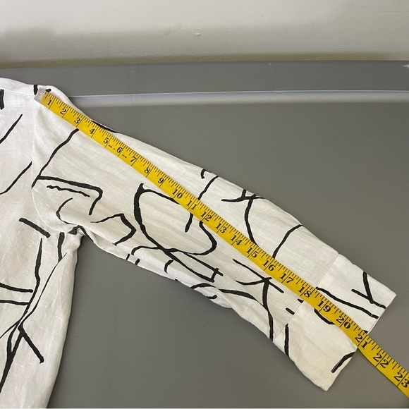 Finley Linen Tunic L White Black Line Art Print Minimalist Boho Lagenlook Top - Picture 10 of 11